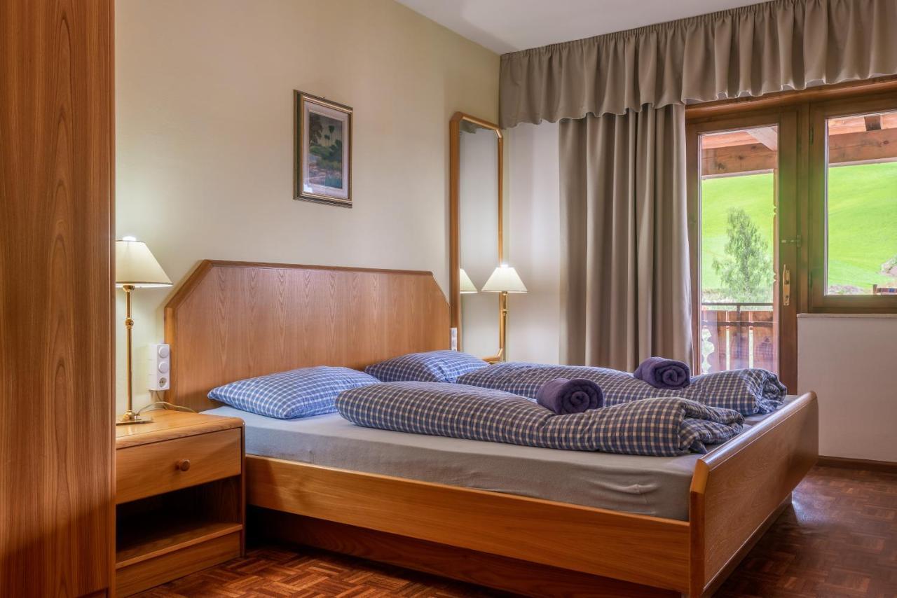 Appartements Pension Sonia Funes  Dış mekan fotoğraf