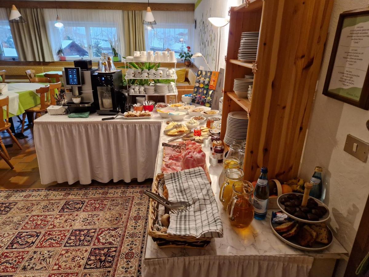 Appartements Pension Sonia Funes  Dış mekan fotoğraf