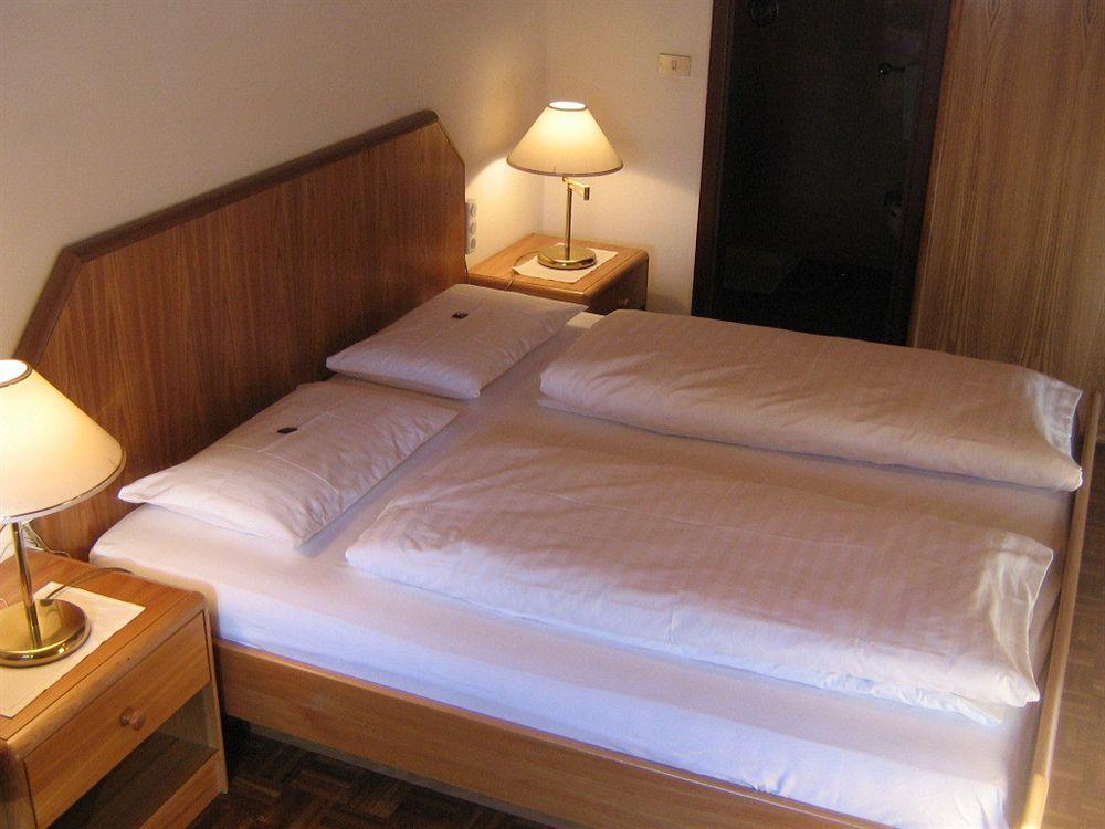 Appartements Pension Sonia Funes  Dış mekan fotoğraf