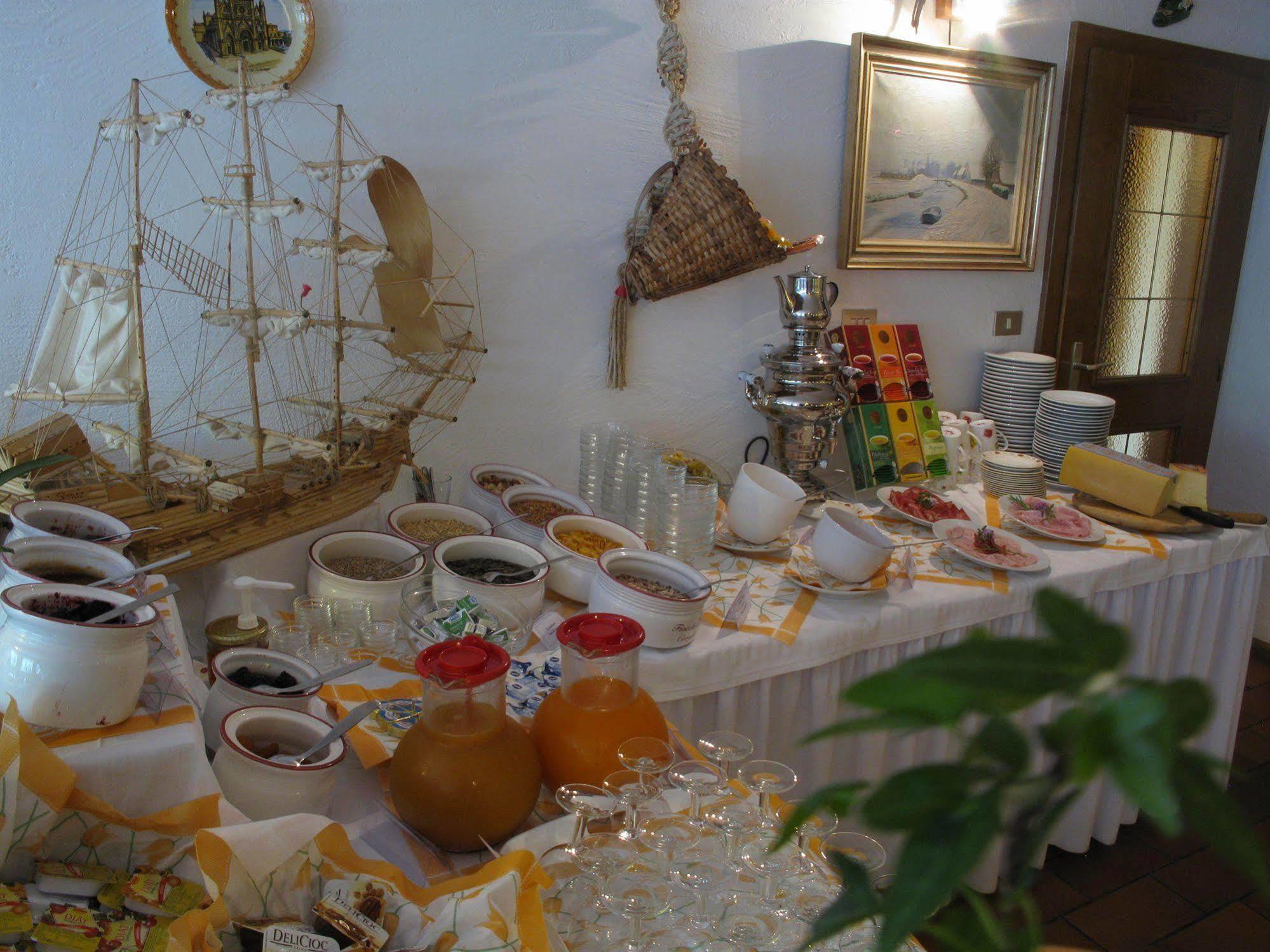 Appartements Pension Sonia Funes  Dış mekan fotoğraf