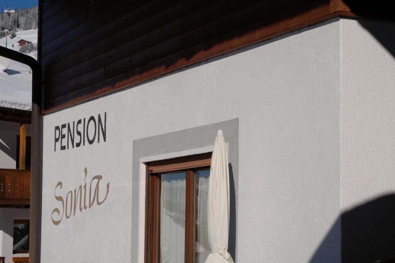 Appartements Pension Sonia Funes  Dış mekan fotoğraf